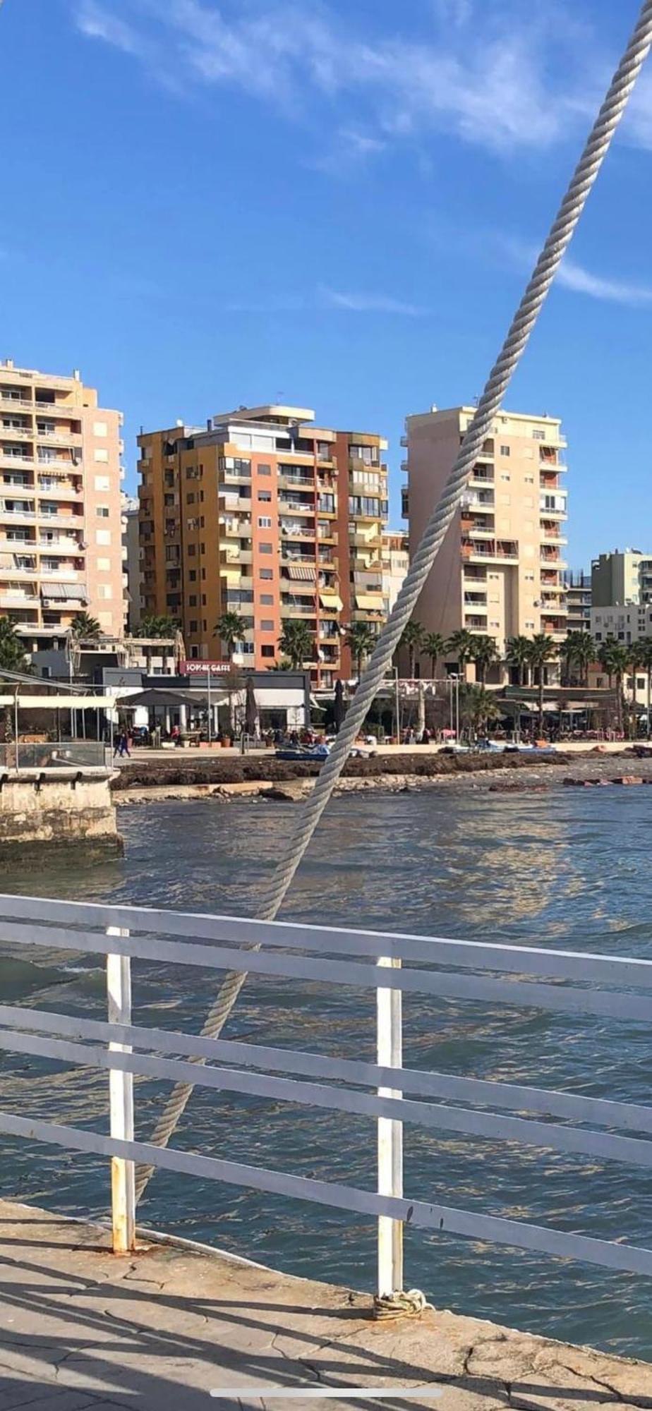 Vollga Four Seasons Apartment Durrës Exterior foto